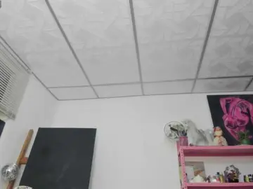 Mariecam420  live sex cam