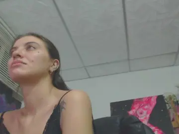 Mariecam420  live sex cam