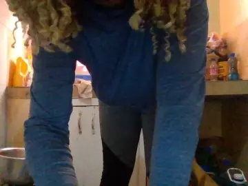 Quqi  live sex cam