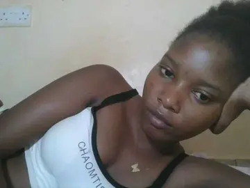 Hornyqueen4  live sex cam