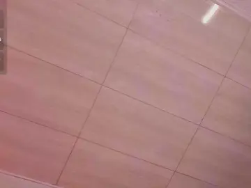 Lappyloo  live sex cam