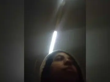 Mmmmmya  live sex cam