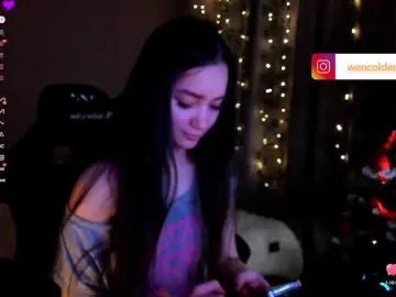 MoanaQliphoth  live sex cam