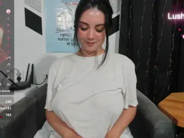 SweetLilith  live sex cam