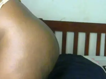 Candychic  live sex cam