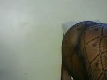 Candychic  live sex cam