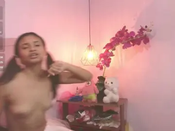 Liz7skinny  live sex cam