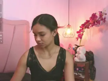 Liz7skinny  live sex cam