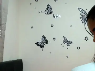 Liz7skinny  live sex cam