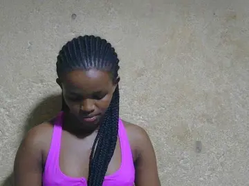 Sexxynila  live sex cam