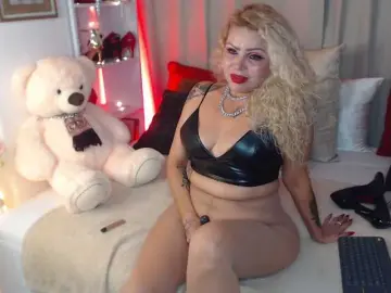 AnnaBombshell  live sex cam