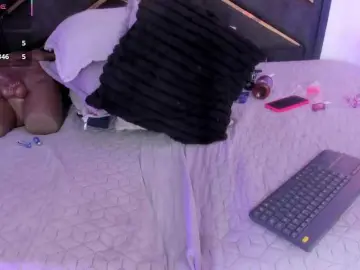 AprilJhonnes  live sex cam