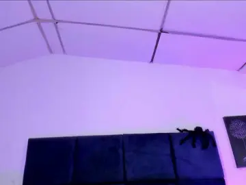 AprilJhonnes  live sex cam