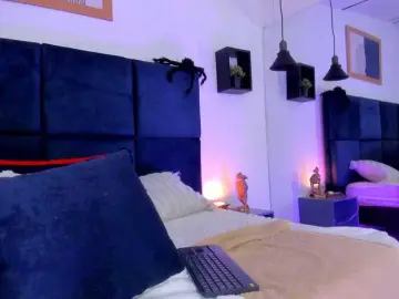 AprilJhonnes  live sex cam