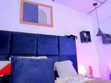 AprilJhonnes  live sex cam
