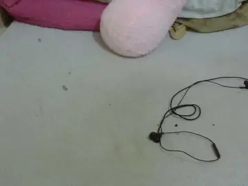 Cuteavril  live sex cam