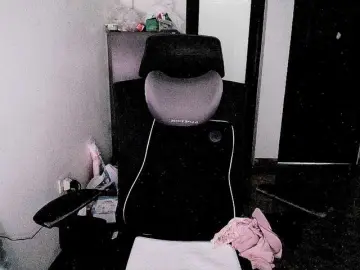 Hana099  live sex cam