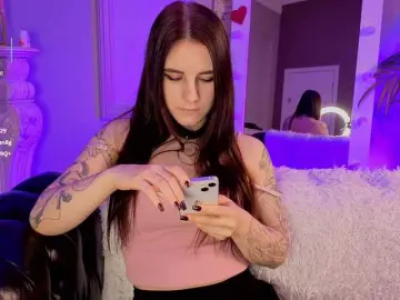 KellyMiller  live sex cam