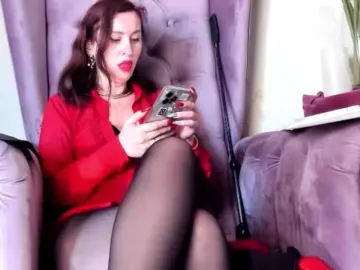 MistressLilla  live sex cam