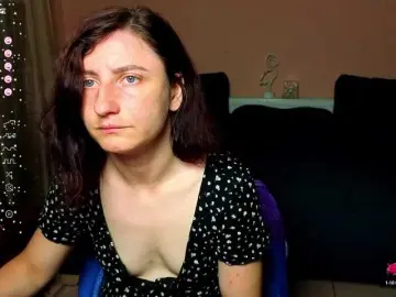 Musekittyjeni112  live sex cam