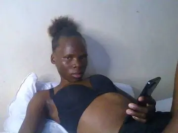 Tilly-Shirlie  live sex cam