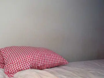 AliceTurner21  live sex cam