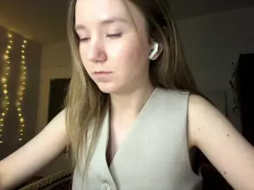 Lisasmall  live sex cam