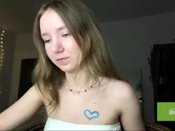 Lisasmall  live sex cam