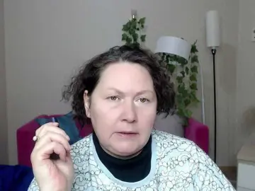 Milf-hornys  live sex cam
