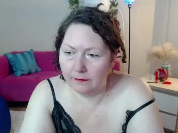 Milf-hornys  live sex cam