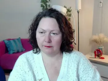 Milf-hornys  live sex cam