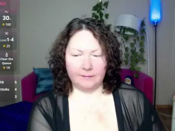 Milf-hornys  live sex cam