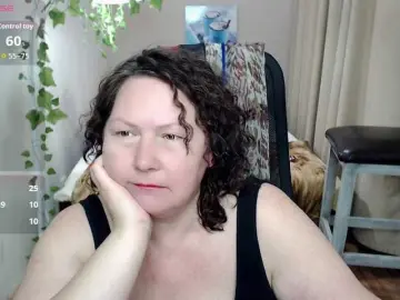 Milf-hornys  live sex cam