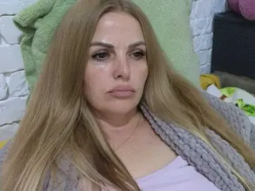 AngelAlone  live sex cam