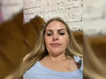 AngelAlone  live sex cam