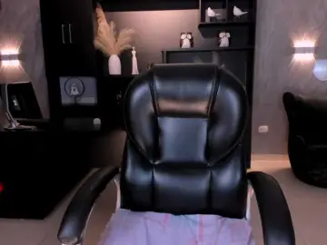 ArianaNova  live sex cam