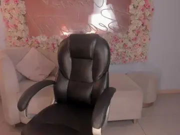 ArianaNova  live sex cam