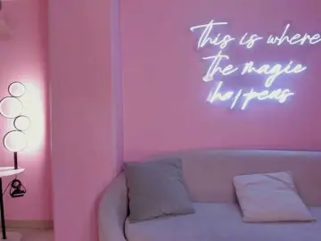 ArianaNova  live sex cam