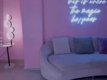 ArianaNova  live sex cam