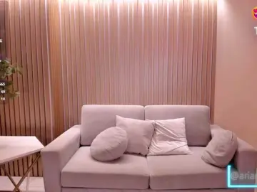 ArianaNova  live sex cam