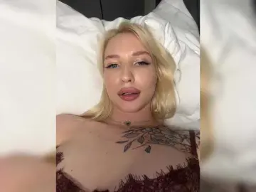EwaBrown  live sex cam