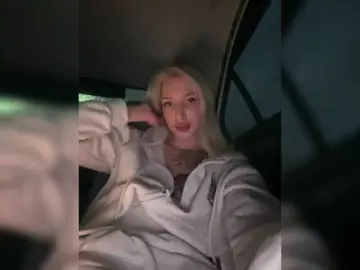 EwaBrown  live sex cam