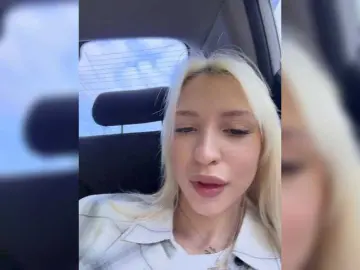 EwaBrown  live sex cam