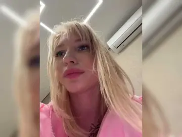 EwaBrown  live sex cam