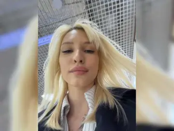 EwaBrown  live sex cam
