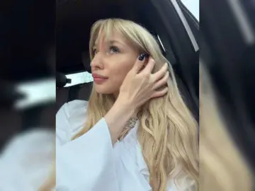 EwaBrown  live sex cam