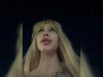 EwaBrown  live sex cam