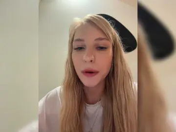 EwaBrown  live sex cam