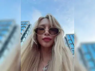 EwaBrown  live sex cam