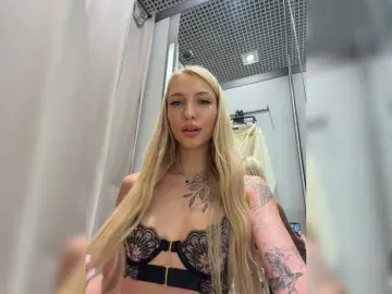 EwaBrown  live sex cam
